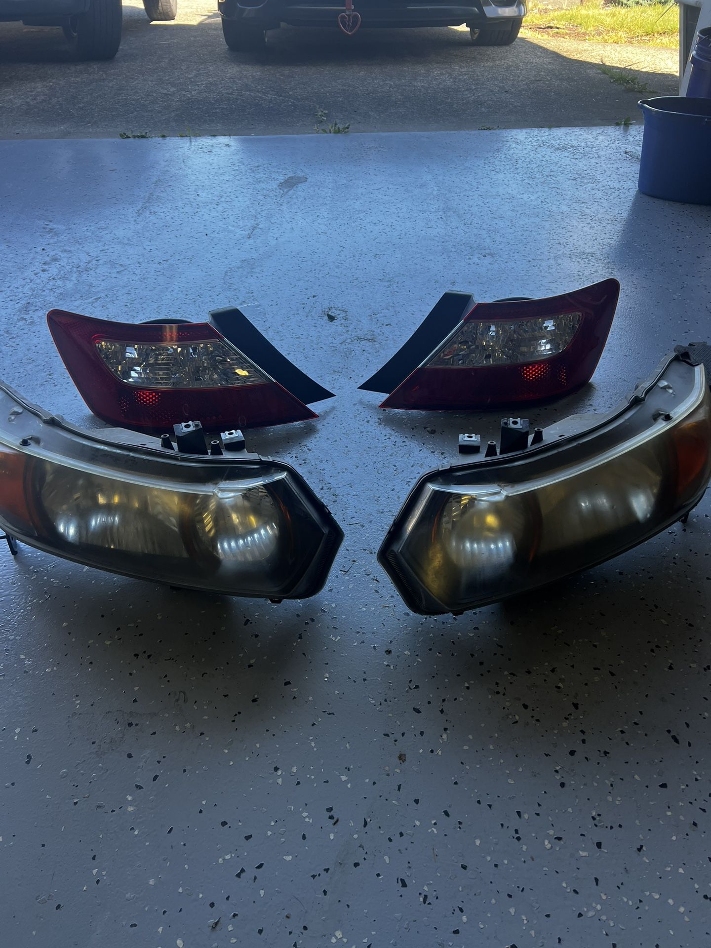 2006-2011 Honda Civic Si Coupe Head/Tail Lights