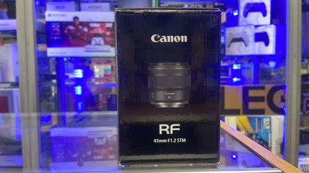Canon RF 45mm f1.2