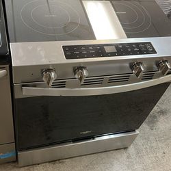 New Stove Whirpool