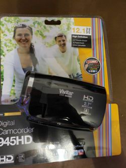 NEW Vivitar DVR 945HD Digital camcorder

