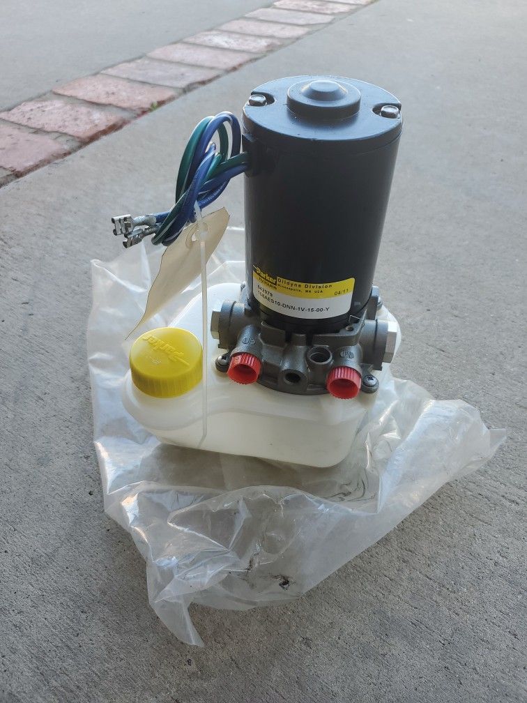 PARKER TILT TRIM PUMP
