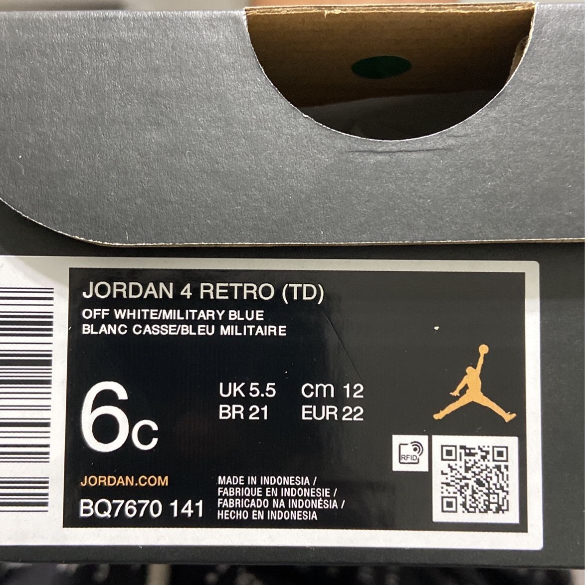 Jordan 4 Retro