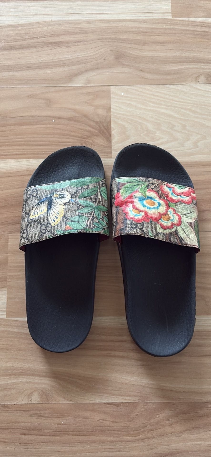 Gucci Slides