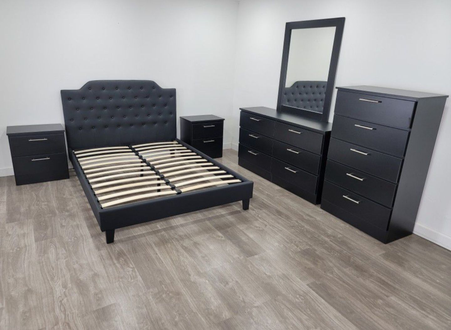 BEDROOM SET - JUEGO DE CUARTO