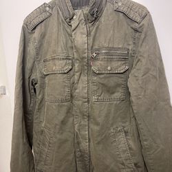 MENS GREEN LEVI’S JACKET SIZE M