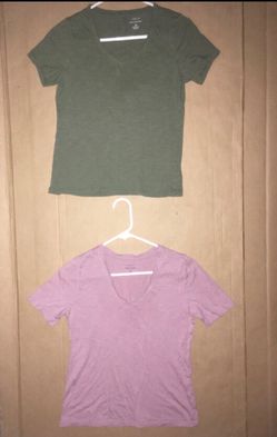2 Banana Republic tshirt woman stretchy XS