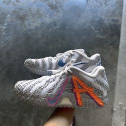 Ja 3 Size 10.5 Light Show