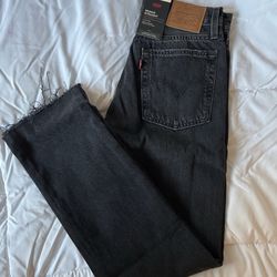 Levi’s Wedgie Straight Dark Black Gray Wash 