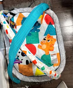 Baby einstein play matt