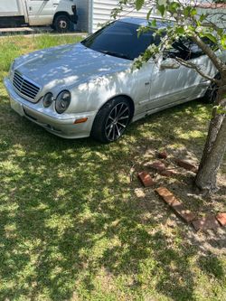 2001 Mercedes-Benz CLK-Class