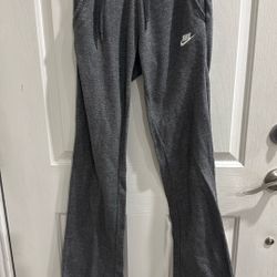 Nike women’s XS Sweat Pants