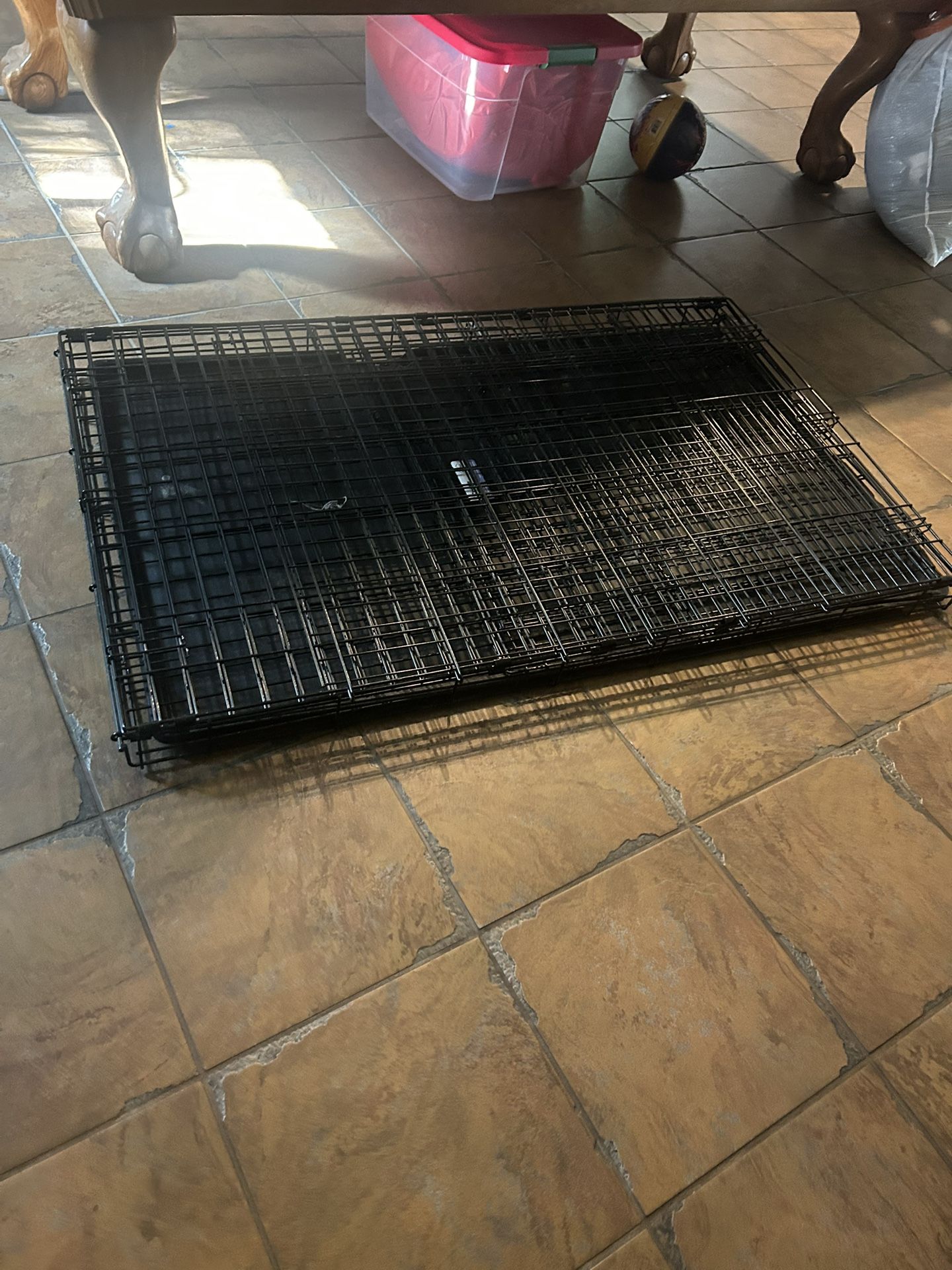 X-Large Kennel For Sale!