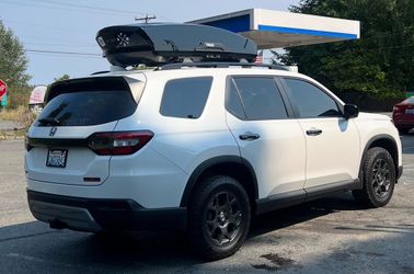 2025 Honda Pilot TrailSport OEM 18” Wheels – Like New