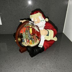 Mr. Christmas Santa Claus “Holiday Snowfall” Musical Snowglobe With Box 