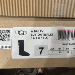 Ugg Boots Bailey Button 