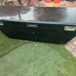 husky truck tool box 