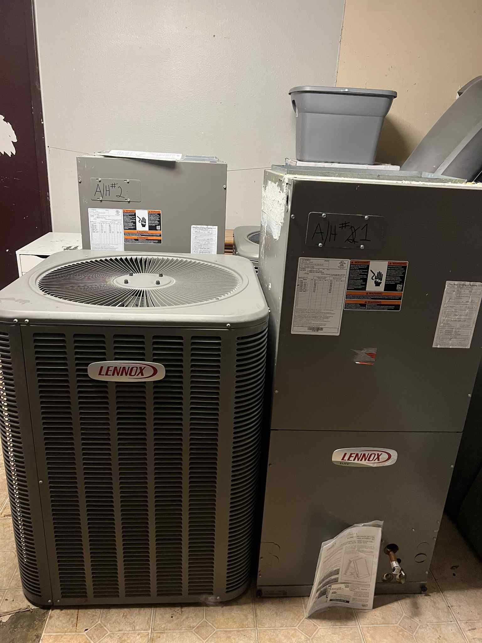 Lennox A/c Unit Used With New Evaporator Coil 1.5 Tons