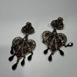 Vintage Signed Heidi Daus Black & Red Tasseled Crystal Dangle Gold Earrings