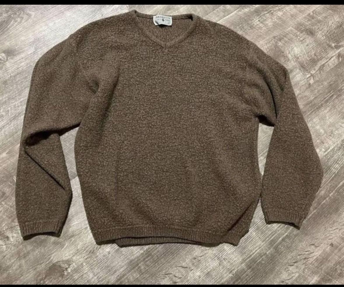 Mens Sweater Size Lrg 