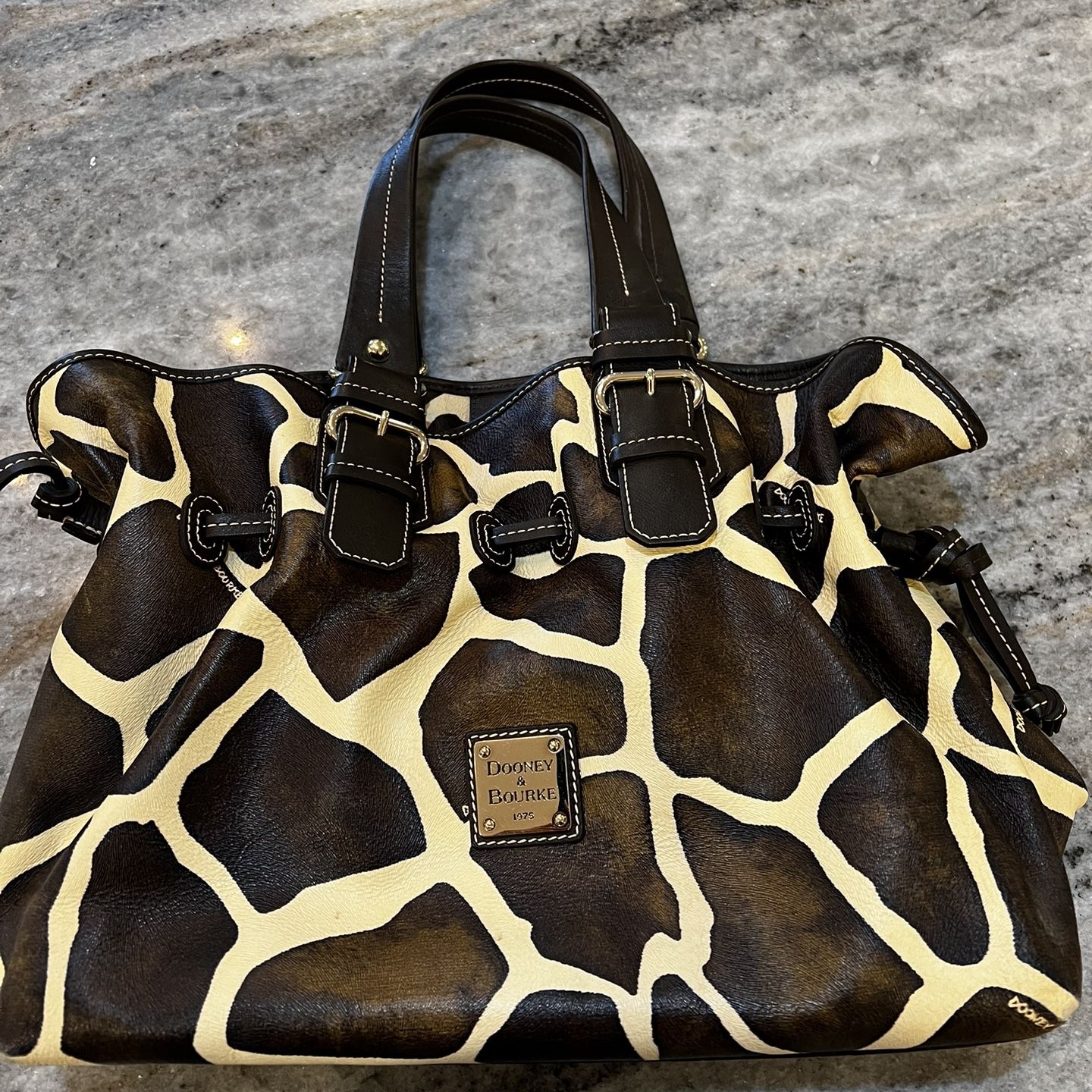 Dooney Bourke Medium Chiara Bag for Sale in Renton WA OfferUp