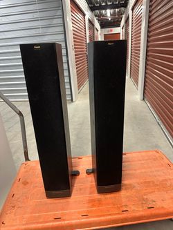 Pair of Klipsch RF-42 II tower speakers