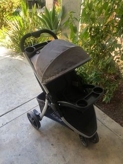 Graco Baby Stroller with Canopy