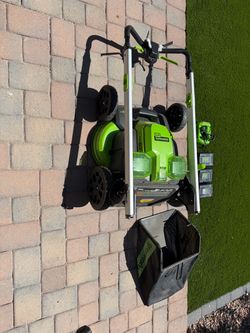 Greenworks 60v Dual Blade Lawnmower and Weedeater