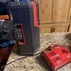 Milwaukee M12 M 18 Job Site Speaker ……M 18 Cp3.0 Battery ……M 12 M 18 Rapid Charger