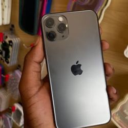 iPhone 11 Pro Unlocked With Warranty 😊