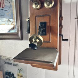 Telephone/radio