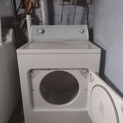 Whirlpool Dryer (Does Not Heat Up)