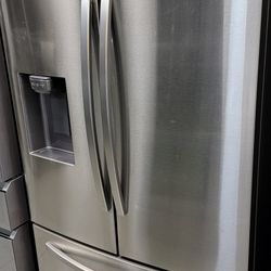 Stainless French Door Rrefrigerator With Warranty Delivery Available Fee depends on Address 🚚 🛻 🏠 