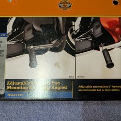 Harley-Davidson highway peg mounts