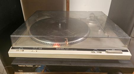 Technics SL-B100 Fully Automatic Quartz Belt Drive Turntable Working WATCH VIDEO
