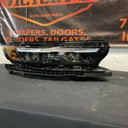 HONDA ACCORD 2023-2025 RH HEADLIGHT OEM