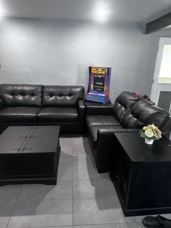 Black Leather Living Room Set