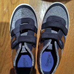 Oshkosh Boys Velcro Shoes, Size 2