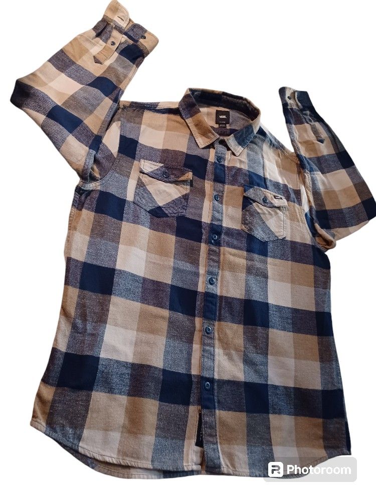 Vans Shirt Blue/khaki plaid XL.