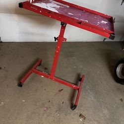 Adjustable Work Table 