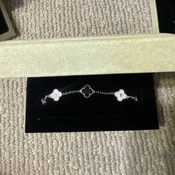 Gold & Silver Van Cleef