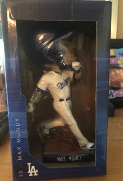 Muncy bobble head