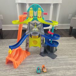 Fisher Price Spiral Stunt Raceway
