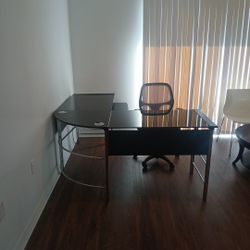 Computer Desk & Office Chair (Professional)