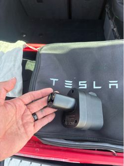 Telsa CCS1 to NACS Charging Adapter