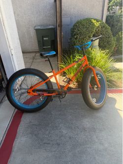Mongoose Fat Tire bike
