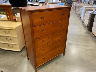 Vintage Wooden Cherry Finish 5 Drawer Dresser