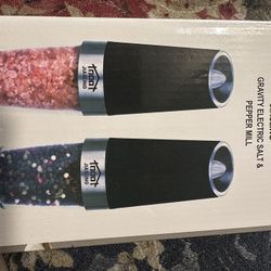 Gravity Electric Salt And Pepper Mill