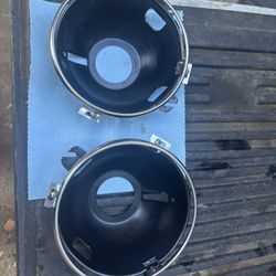 67 68 Mustang Headlight Buckets With New Chrome Rings 