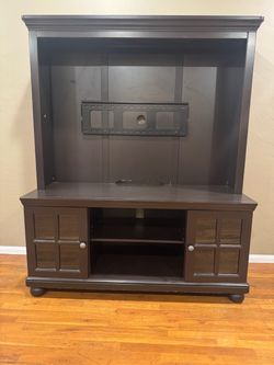 Entertainment Center