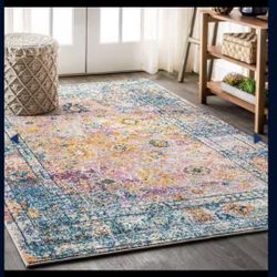 Area Rug 5’x8’ Brand New